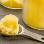 Nevšední účinky propuštěného másla ghí